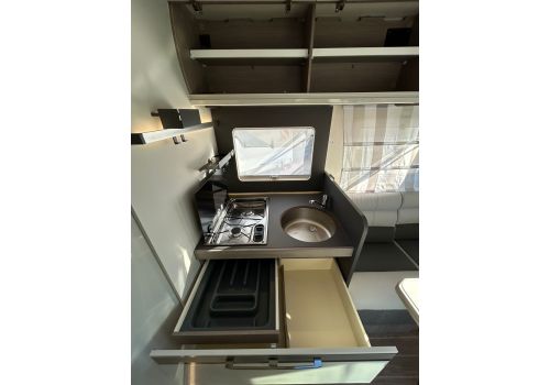 Integral Motorhome ROLLER TEAM Zefiro 287 INT en Sale Occasion