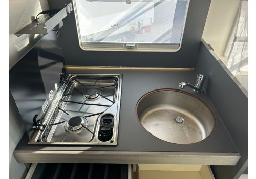 Integral Motorhome ROLLER TEAM Zefiro 287 INT en Sale Occasion