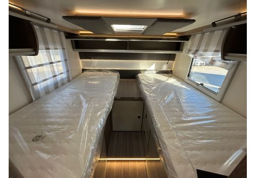 Integral Motorhome ROLLER TEAM Zefiro 287 INT en Sale Occasion