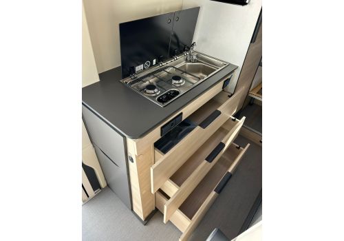 Camper Van DREAMER Camper five FUN + en Sale Occasion