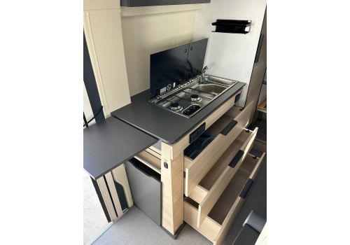 Camper Van DREAMER Camper five FUN + en Sale Occasion
