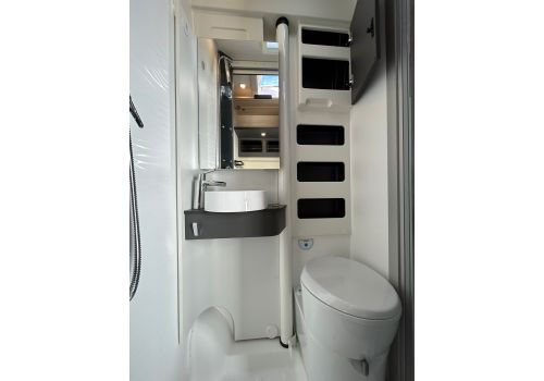 Camper Van DREAMER Camper five FUN + en Sale Occasion