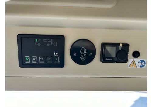 Camper Van DREAMER Camper five FUN + en Sale Occasion