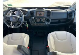 Camper Van DREAMER Camper five FUN + en Catalog