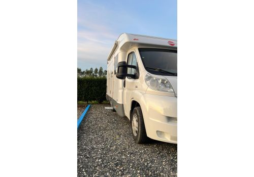 Low Profile Motorhome BURSTNER Primero T580 en Sale Occasion
