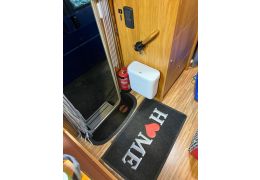 Low Profile Motorhome BURSTNER Primero T580 en Sale Occasion