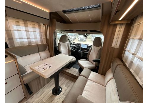 Low Profile Motorhome ROLLER TEAM Kronos 267 TL Spring Edition en Sale Occasion