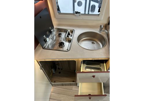 Low Profile Motorhome ROLLER TEAM Kronos 267 TL Spring Edition en Sale Occasion