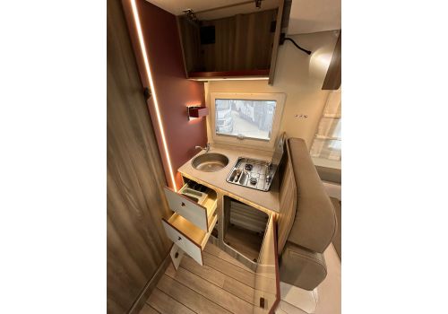 Low Profile Motorhome ROLLER TEAM Kronos 288 TL Spring Edition en Sale Occasion