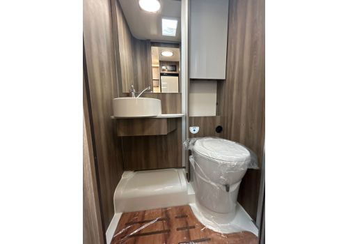 Low Profile Motorhome ROLLER TEAM Kronos 294 TL Spring Edition en Sale Occasion