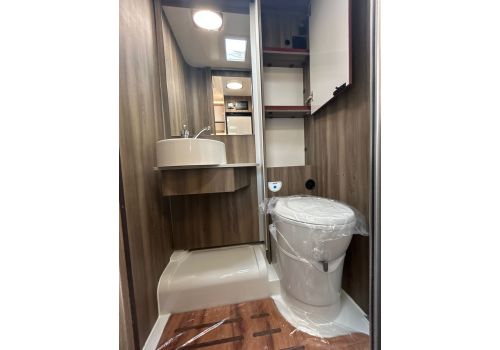 Low Profile Motorhome ROLLER TEAM Kronos 294 TL Spring Edition en Sale Occasion