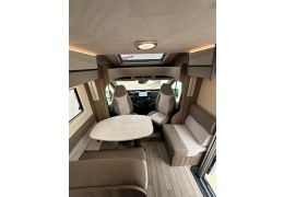 Low Profile Motorhome ROLLER TEAM Kronos 294 TL Spring Edition en Catalog