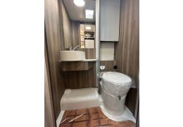 Low Profile Motorhome ROLLER TEAM Kronos 294 TL Spring Edition en Catalog