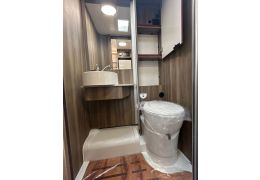 Low Profile Motorhome ROLLER TEAM Kronos 294 TL Spring Edition en Catalog