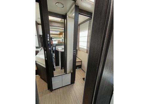 Low Profile Motorhome BENIMAR Mileo 294 en Sale Occasion