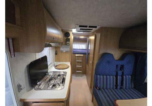 Capuchina Motorhome RIMOR Rimor 727 TC en Sale Occasion