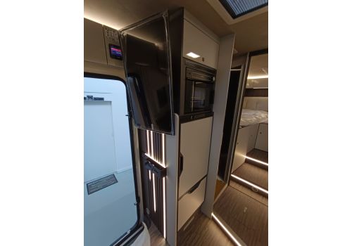 Integral Motorhome MOBILVETTA KEA I 86 en Sale Occasion