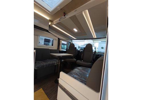 Integral Motorhome MOBILVETTA KEA I 86 en Sale Occasion