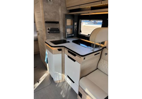 Integral Motorhome RAPIDO Rápido 8096DF modelo 2025 en Sale Occasion