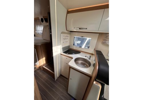 Integral Motorhome ROLLER TEAM Zefiro Plus 284 en Sale Occasion