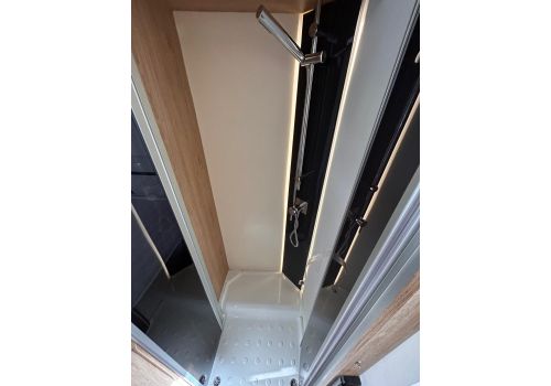 Integral Motorhome ROLLER TEAM Zefiro Plus 284 en Sale Occasion