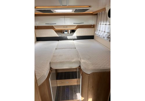 Integral Motorhome ROLLER TEAM Zefiro Plus 284 en Sale Occasion