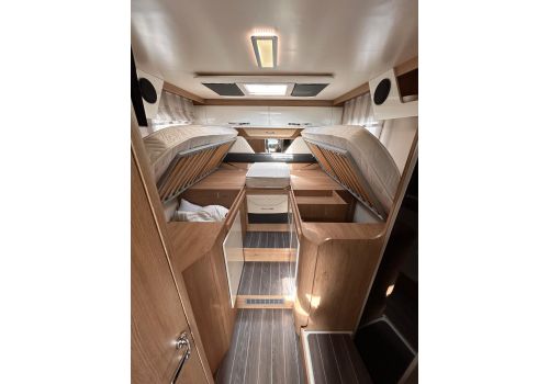 Integral Motorhome ROLLER TEAM Zefiro Plus 284 en Sale Occasion