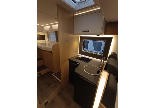 Low Profile Motorhome SUNLIGHT Sunlight T68 modelo 2026 en Catalog