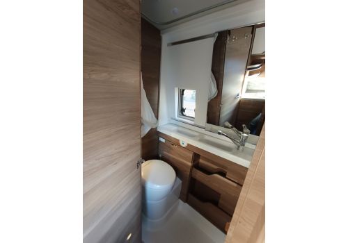 Camper Van KNAUS BoxStar 600 en Sale Occasion