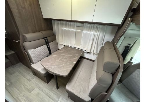 Capuchina Motorhome BENIMAR Sport 346 en Sale Occasion