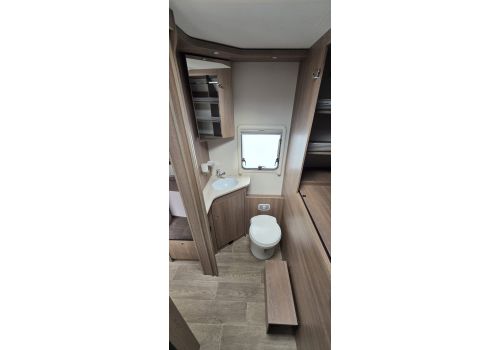 Integral Motorhome DETHLEFFS I 6767 en Sale Occasion