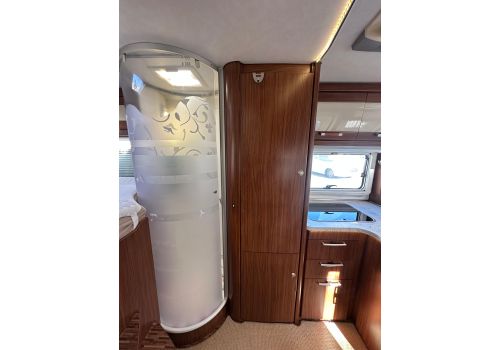Integral Motorhome HYMER B694 SL en Sale Occasion