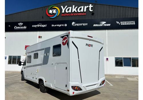 Low Profile Motorhome PILOTE P746 Expression en Sale Occasion