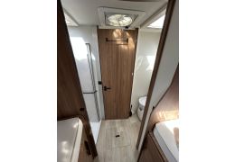 Low Profile Motorhome PILOTE P746 Expression en Sale Occasion