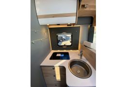 Low Profile Motorhome DETHLEFFS Dethleffs Just T 7052 DBM en Rent