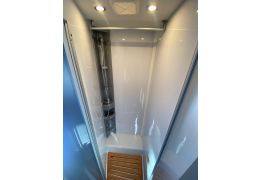 Low Profile Motorhome DETHLEFFS Dethleffs Just T 7052 DBM en Rent