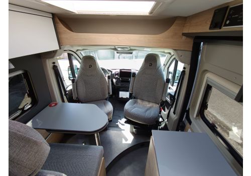 Camper Van DETHLEFFS Globetrail 540 DR en Catalog