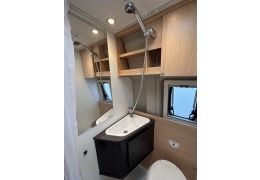 Camper Van SUNLIGHT Cliff 602 Adventure Edition en Rent