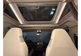 Low Profile Motorhome DETHLEFFS Just Camp T7052 DBM en Rent