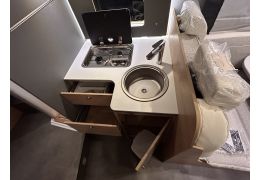 Low Profile Motorhome DETHLEFFS Just Camp T7052 DBM en Rent