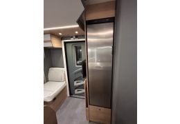 Low Profile Motorhome DETHLEFFS Just Camp T7052 DBM en Rent