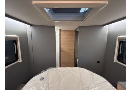 Low Profile Motorhome DETHLEFFS Just Camp T7052 DBM en Rent
