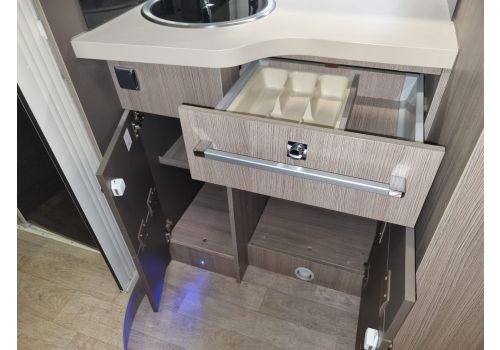 Low Profile Motorhome CHALLENGER Challenger 170 en Sale Occasion
