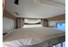 Low Profile Motorhome PILOTE P746GJ en Sale Occasion