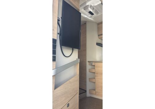 Low Profile Motorhome DETHLEFFS Pulse 90 Classic T 7051 DBL en Sale Occasion