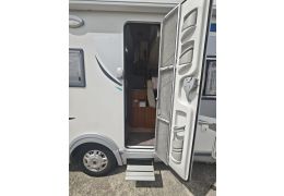 Low Profile Motorhome CHAUSSON Sweet Maxy en Sale Occasion