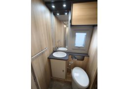 Low Profile Motorhome ITINEO PS740 en Catalog