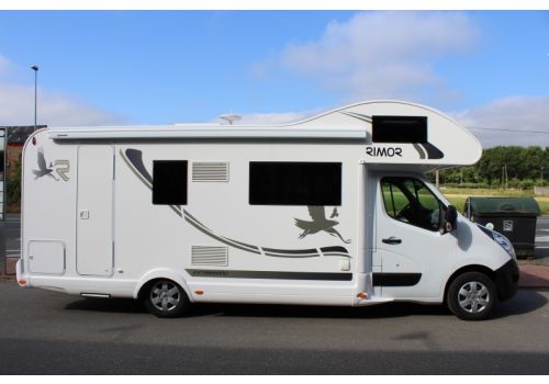 Capuchina Motorhome RIMOR Katamarano 9 en Sale Occasion