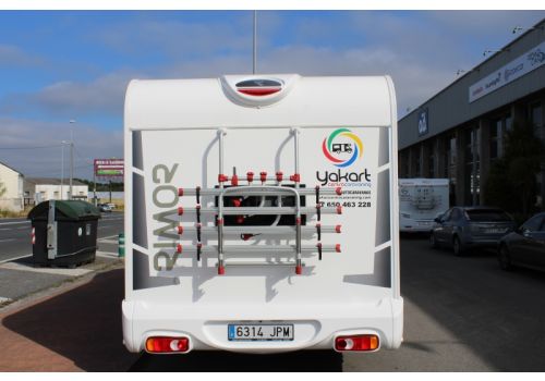 Capuchina Motorhome RIMOR Katamarano 9 en Sale Occasion