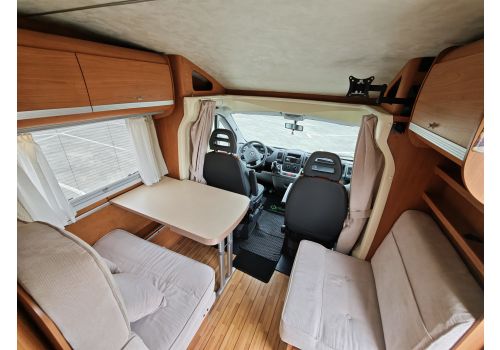 Low Profile Motorhome GIOTTILINE Therry T33 en Sale Occasion